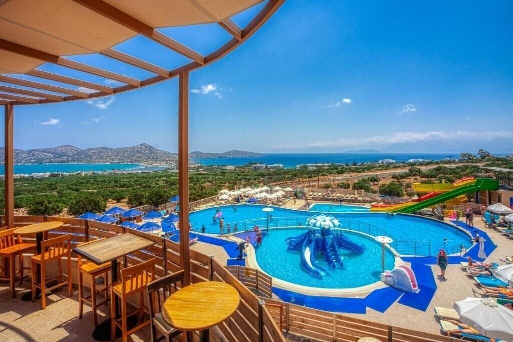 Вид Elounda Residence 4*