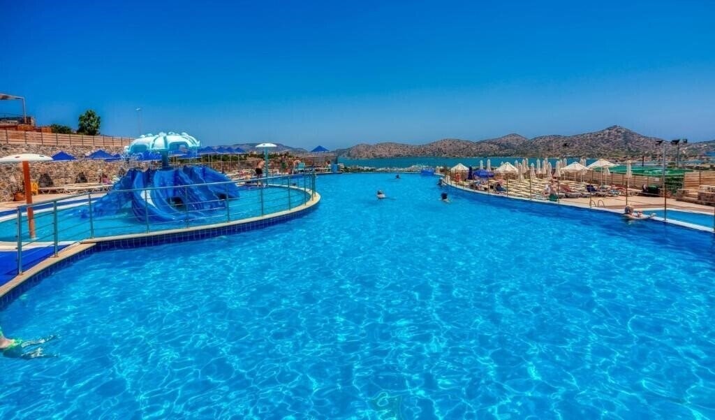 Панорама Elounda Residence 4*