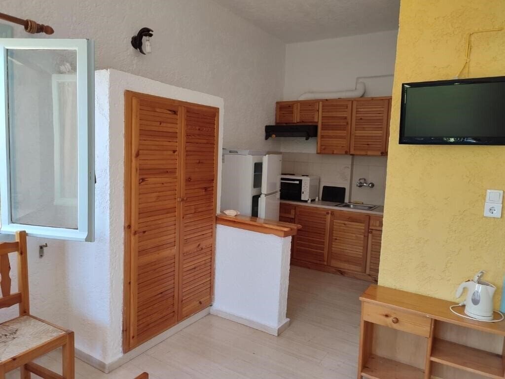 Панорама Fotula Apartments апартаменты