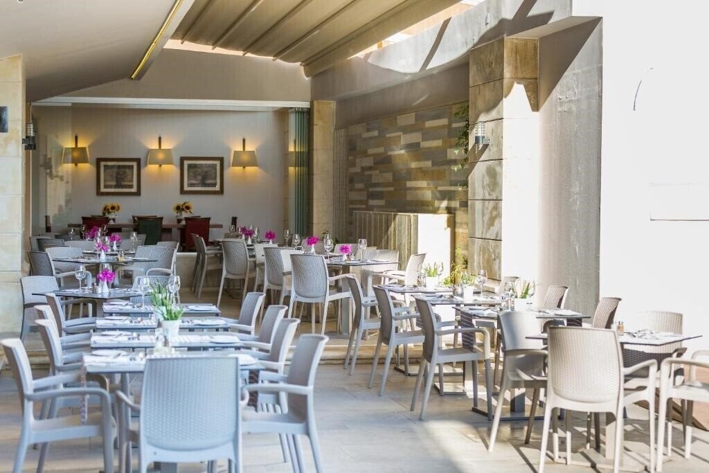 Изображение Ideon Hotel 3*