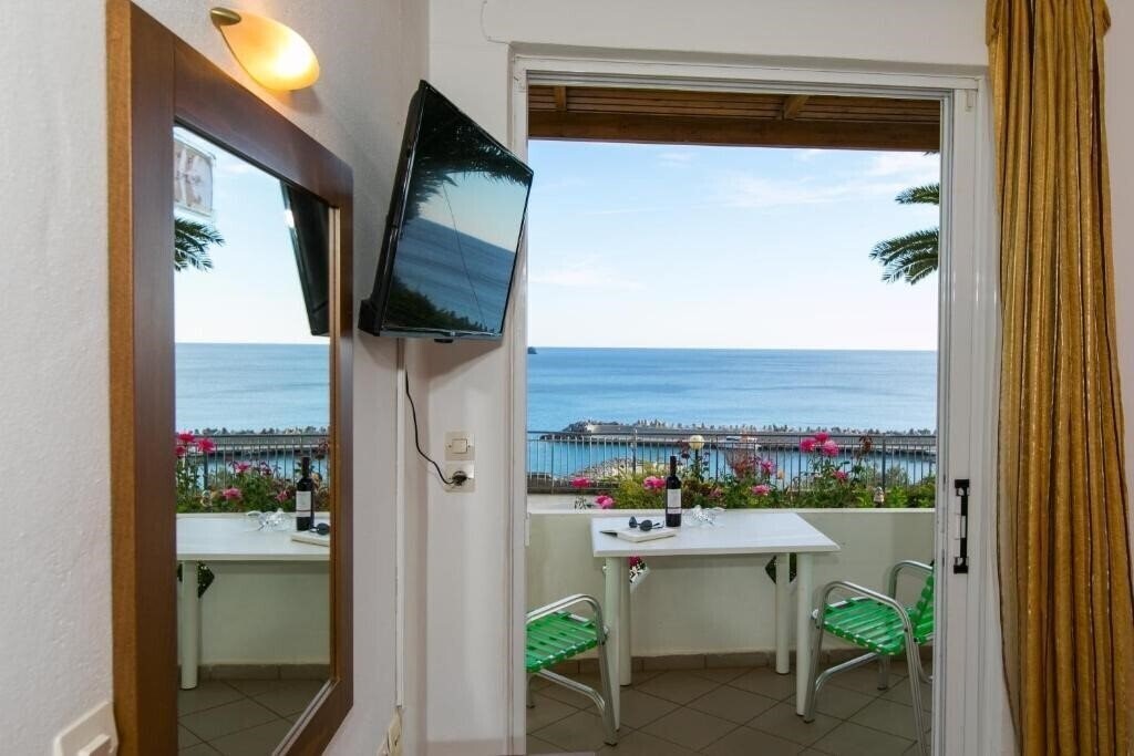 Апартаменты Joanna Studios апартаменты