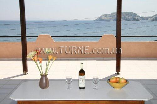 Готель Thania Studios апартаменты