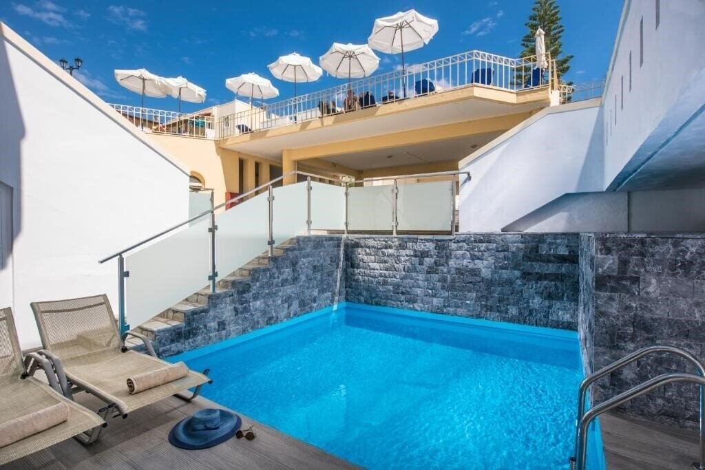 Изображение Alexander House 4*