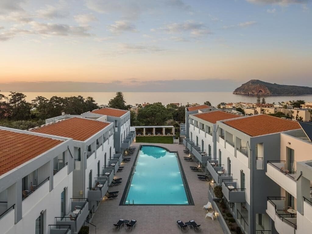 Готель Sunrise Village (Platanias) 3*