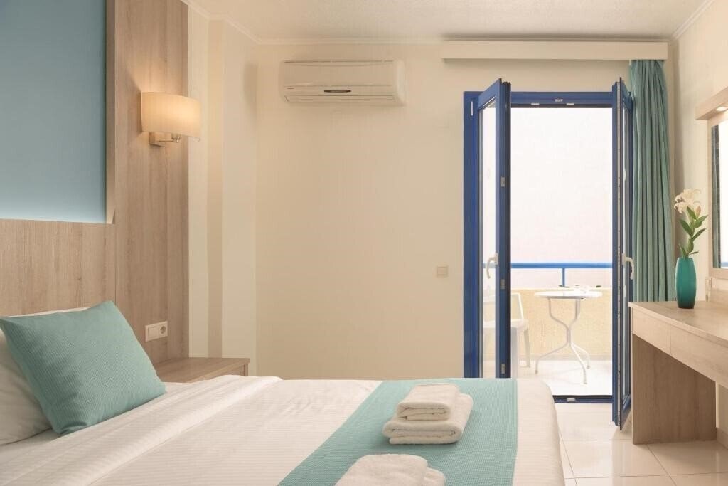 Фото Central Hersonissos Hotel 3*