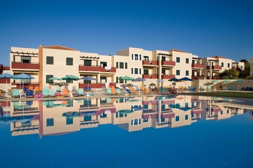 Апартаменты Kambos Village 4*