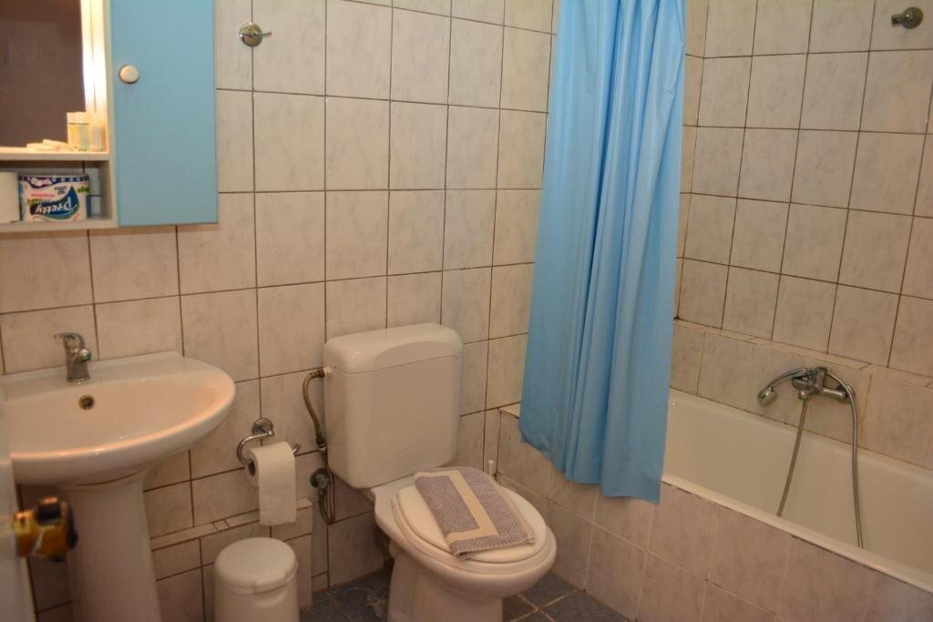 Вид Eden Rock Hotel 3*