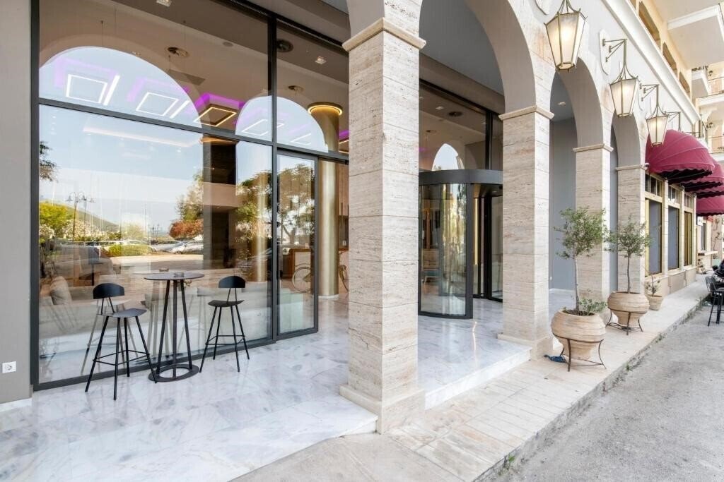 Апартаменти Lefkas Hotel 3*