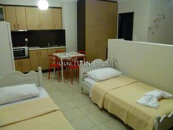 Отель Alexandros Hotel 4*