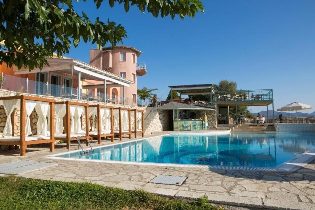 Фото Red Tower Hotel 4*