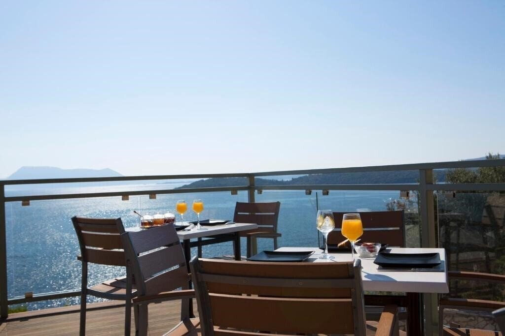 Территория Red Tower Hotel 4*