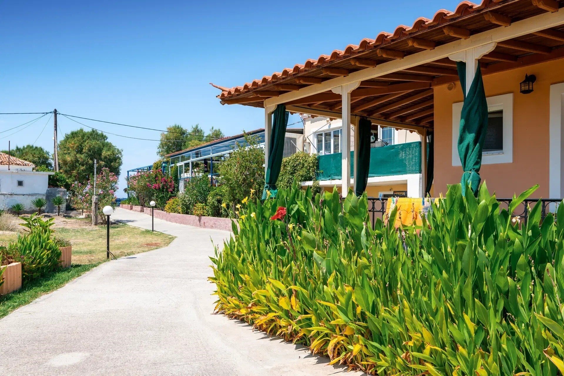 Территория Rafael Studios 2*