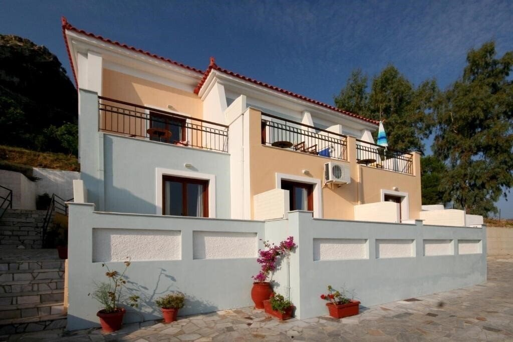 Апартаменты Clara Hotel 3*