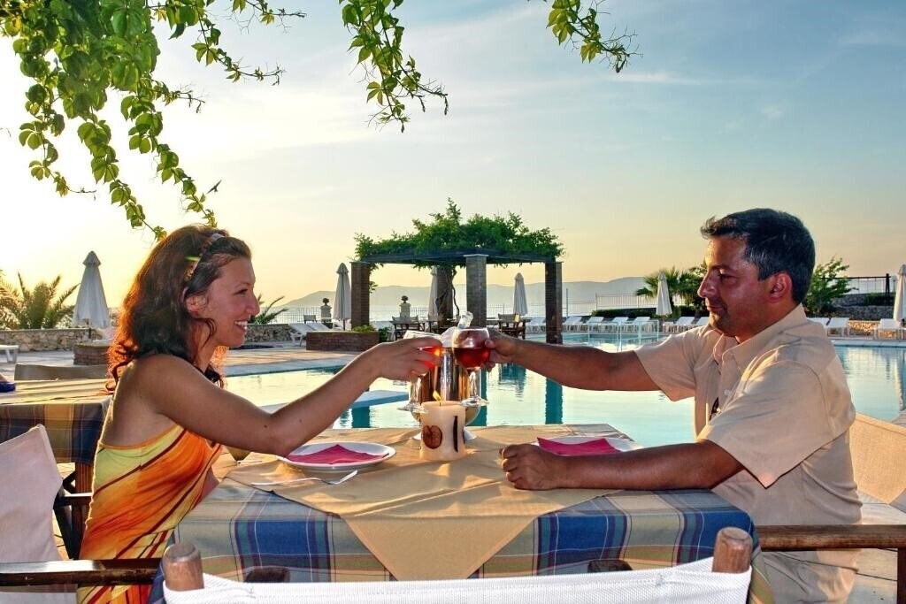 Территория Panselinos 3*