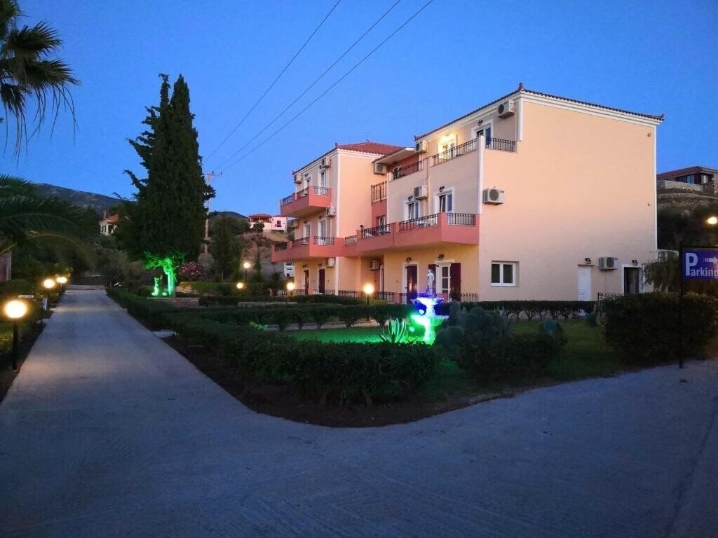 Апартаменты Marilena 3*