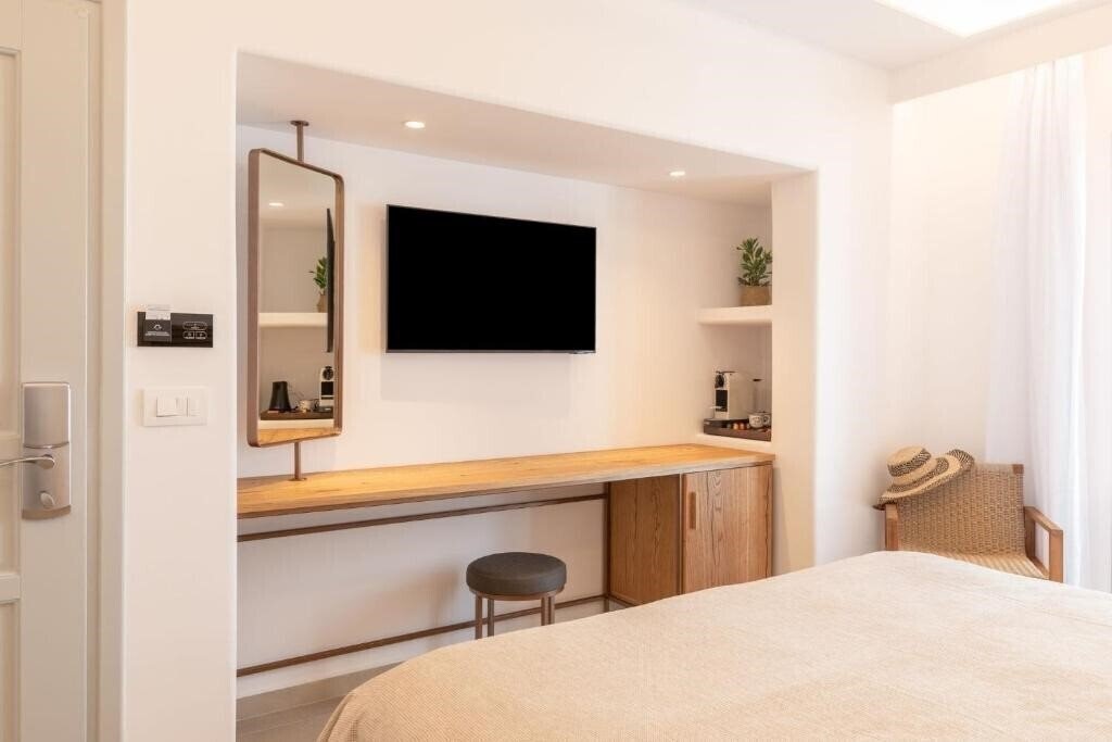 Территория Elena Hotel 3*