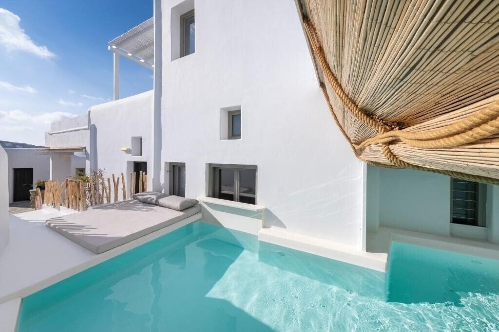 Апартаменты Deliades 4*