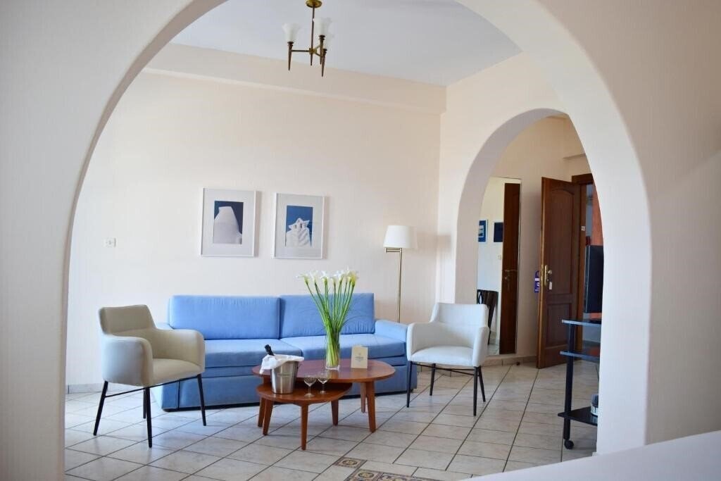 Вид Adonis Mykonos 4*