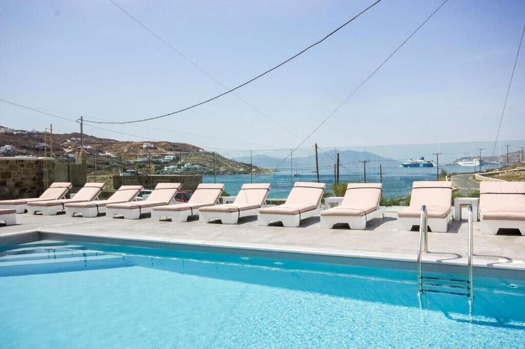 Територія Anixi Hotel Mykonos 2*