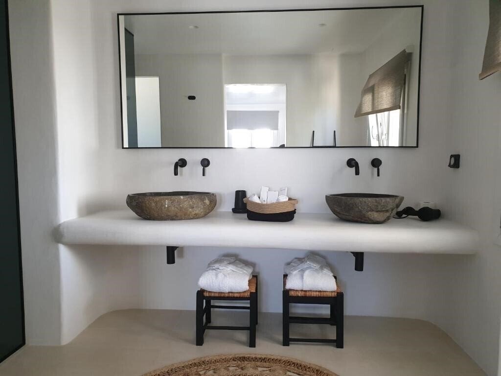 Територія Belou Hotel 3*