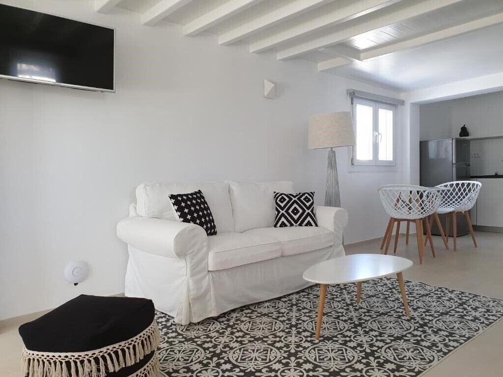 Панорама Belou Hotel 3*