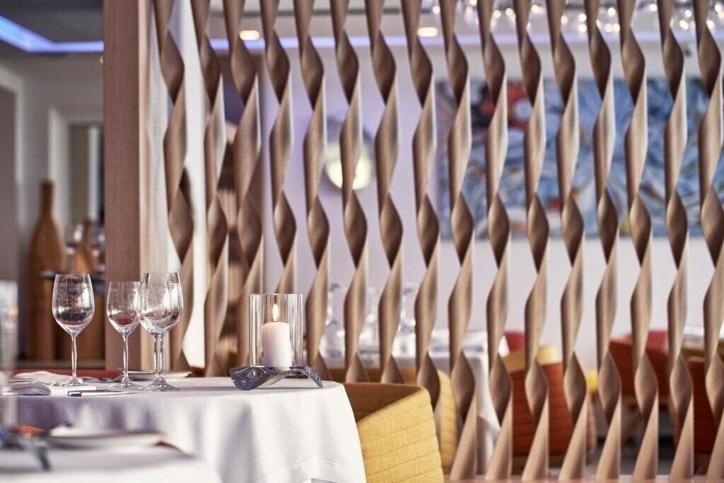 Панорама Myconian Korali Relais & Chateaux 5*