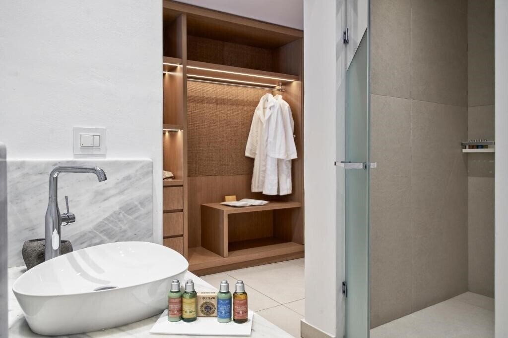 Вид Myconian Korali Relais & Chateaux 5*