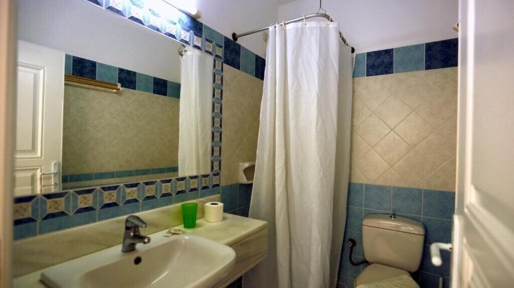 Фотографія Peter`S Studios 3*