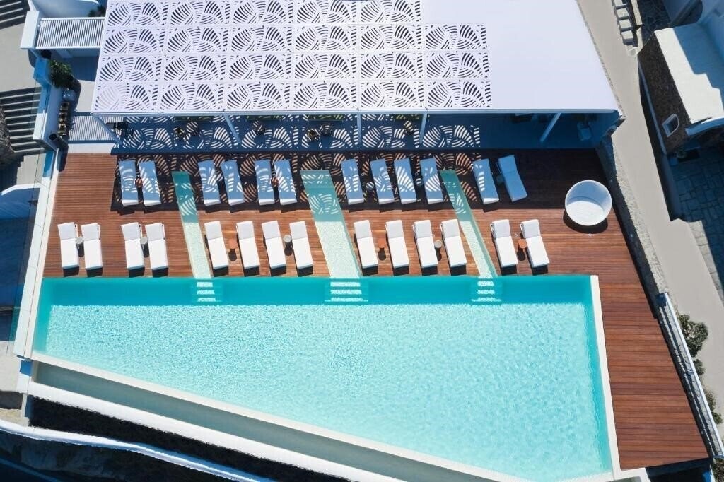 Територія Kouros Boutique Hotel 5*