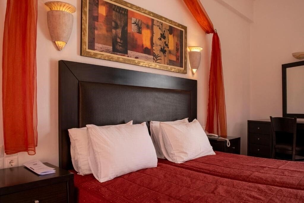 Территория Giannoulaki 4*