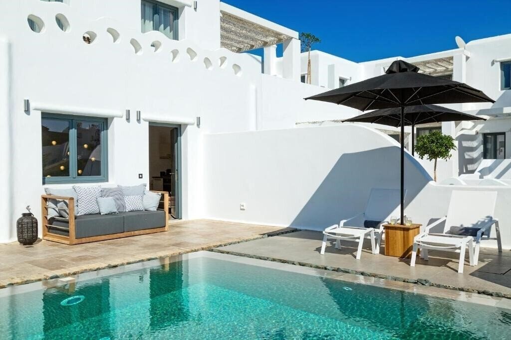 Апартаменти Portes Mykonos Suites & Villas 4*