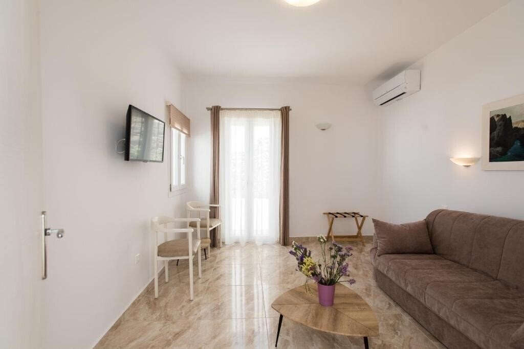 Панорама Spanelis Hotel 1*