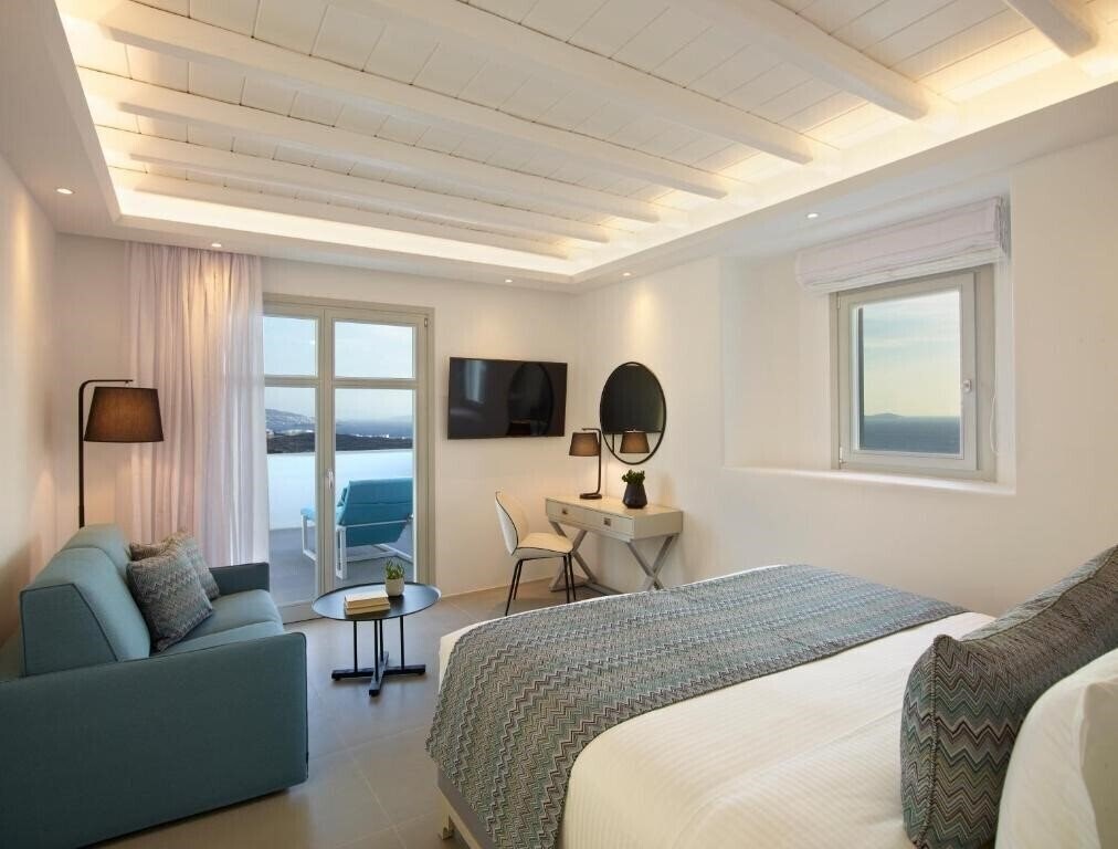 Вид Epic Blue Mykonos 5*