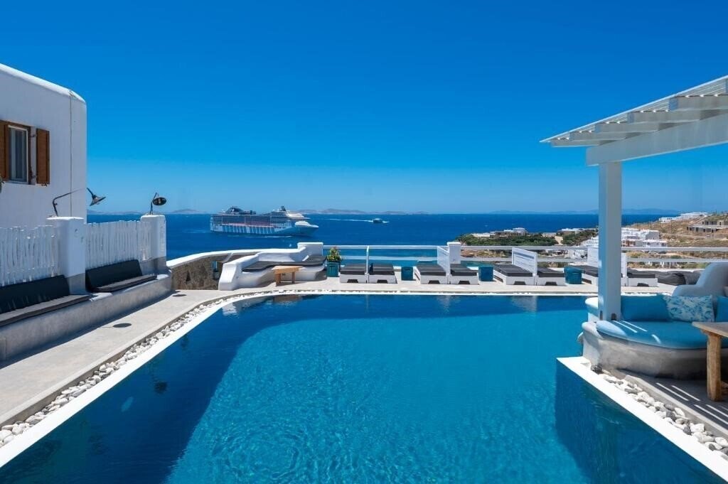 Фотография Flaskos Suites 4*