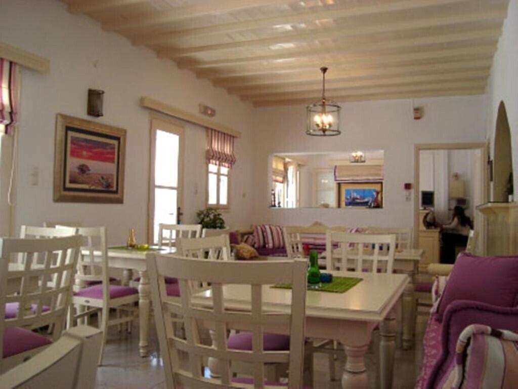 Территория Magas Hotel 2*