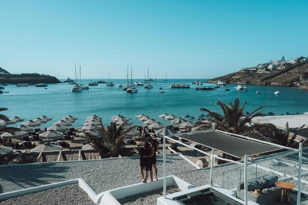 Готель Mykonos Ammos Hotel 5*