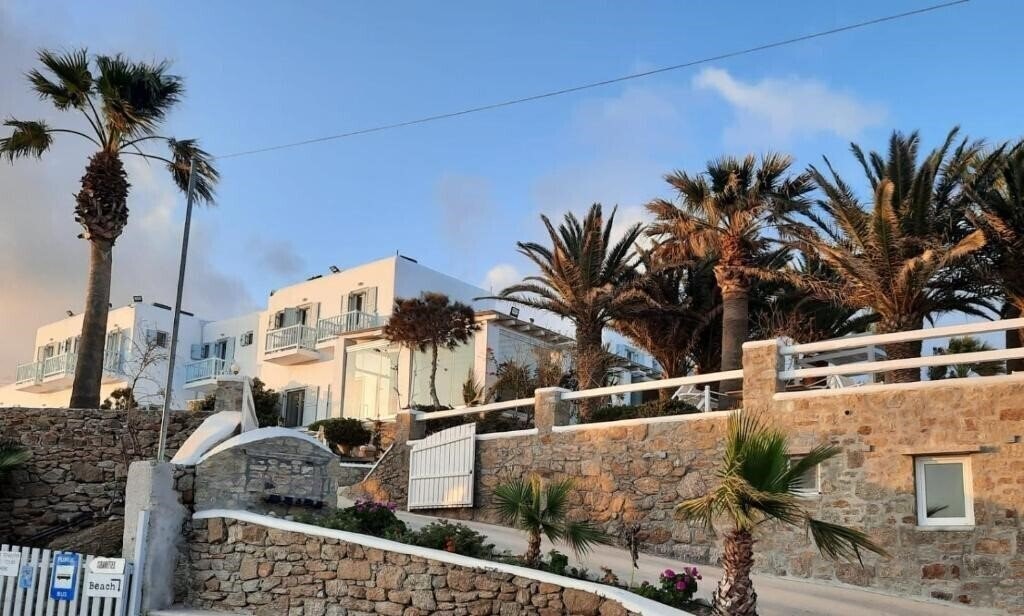 Апартаменти Zephyros Hotel 2*