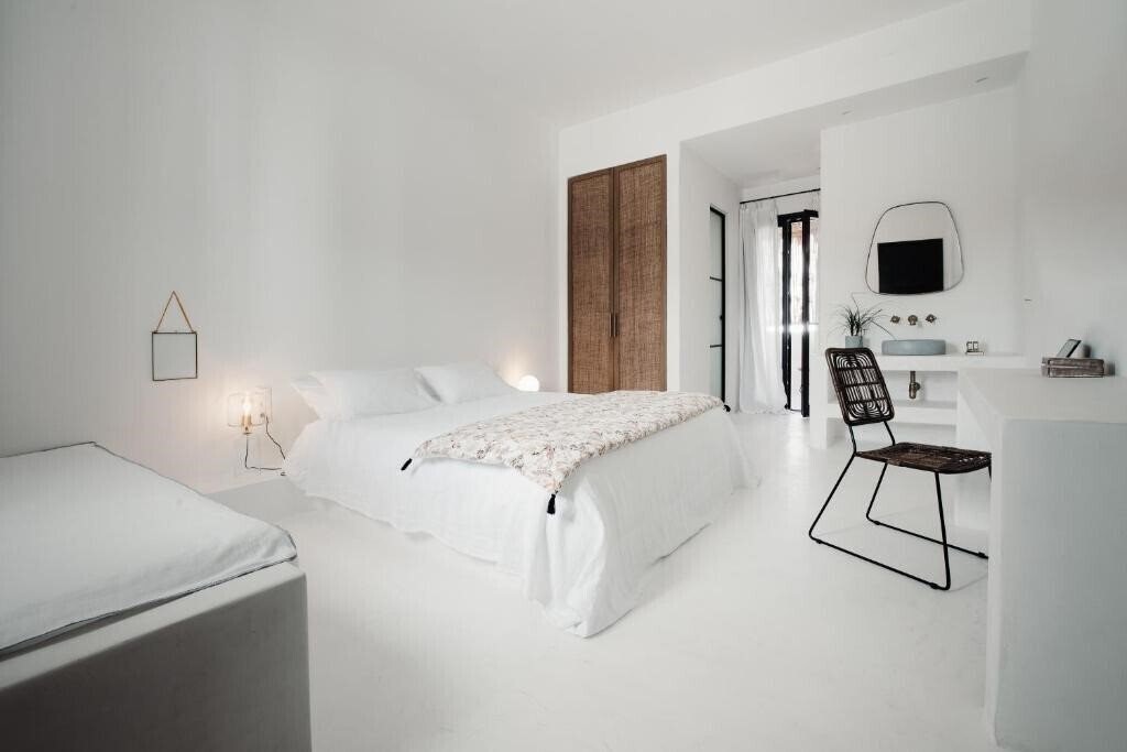 Фотография Koukoumi Vegan Hotel (Ano Mera) 4*