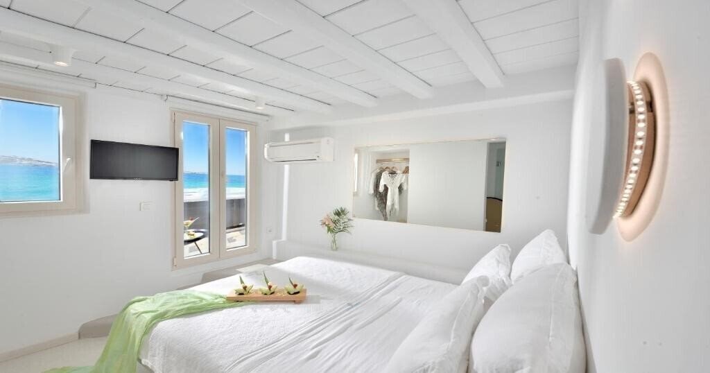 Апартаменти Little Venice Suites 4*