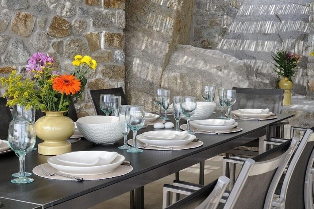 Апартаменты Villa Sunbird 4*