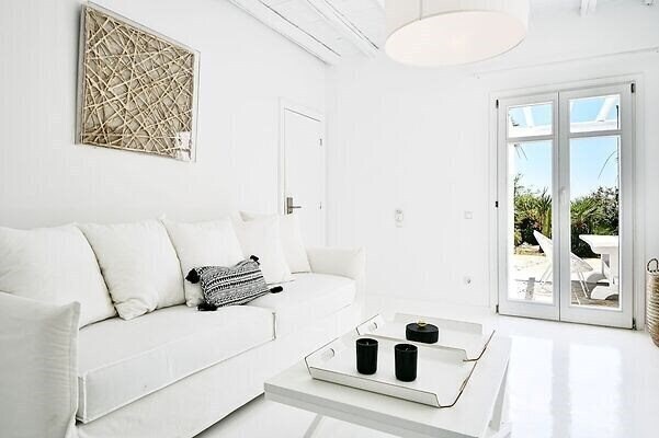 Вид The One Mykonos 4*