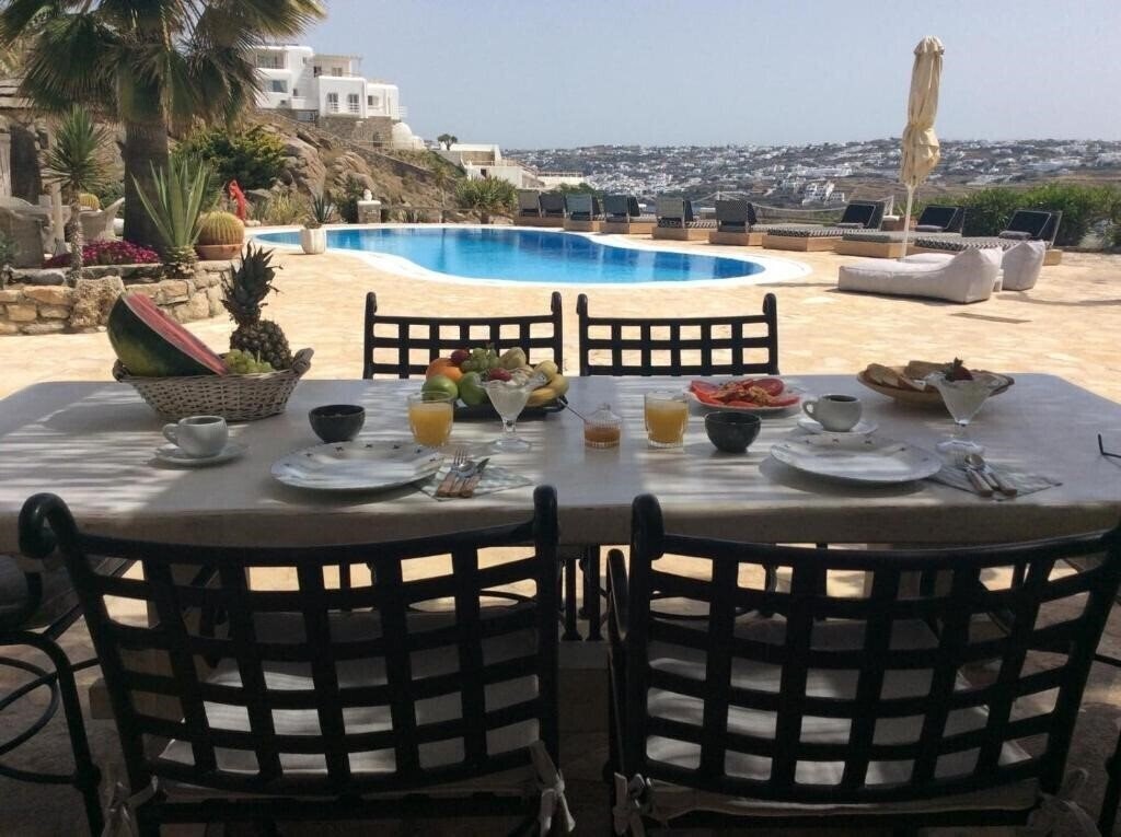 Фотография Navy Blue Suites 4*