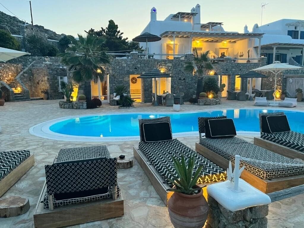 Апартаменты Navy Blue Suites 4*