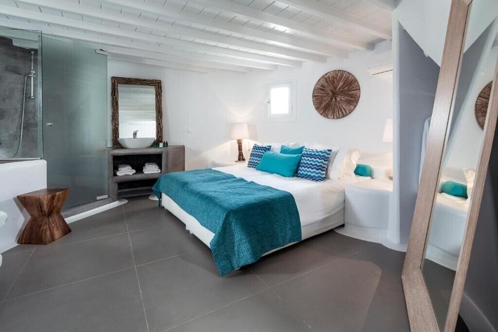 Вид Absolute Mykonos Suites & More 5*