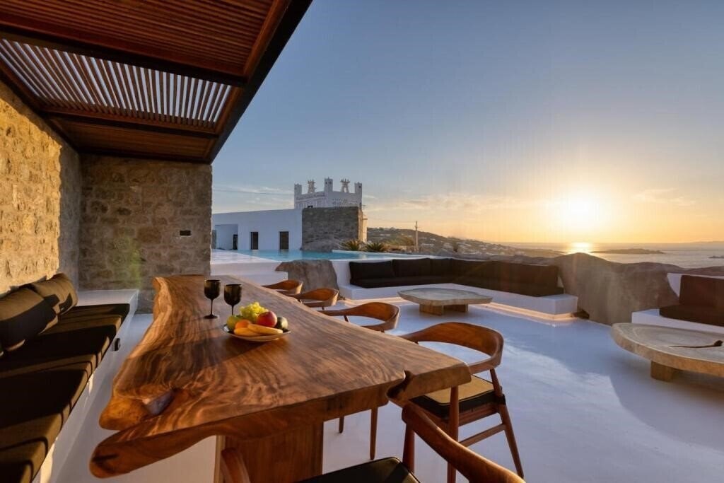 Фотографія Mykonos City Dark Villa 5*