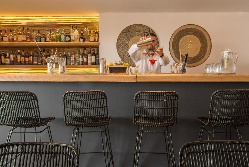 Апартаменти My Mykonos Luxurious & Authentic Boutique 4*