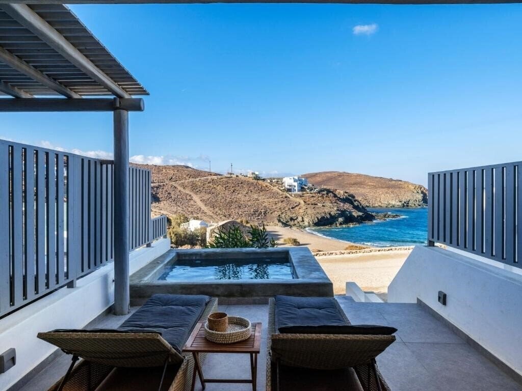 Территория La Residence Mykonos Hotel Suites 5*
