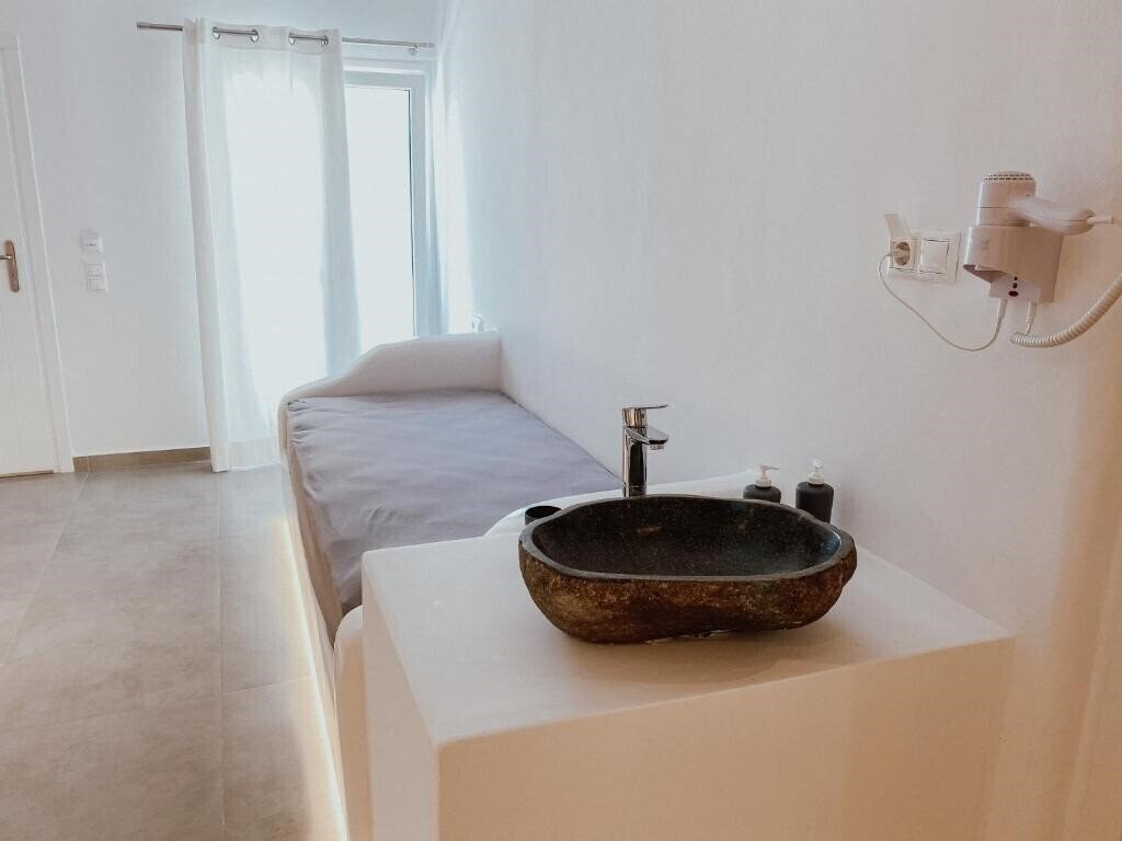 Апартаменты Eternal Suites 3*