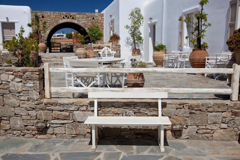 Готель Elenis Village Suites 3*