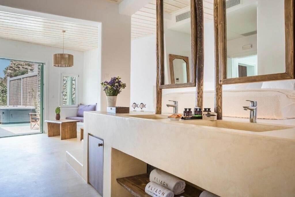 Фотографія Klidon Dreamy Living Suites 3*